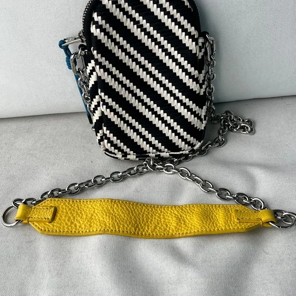 cell phone bag - Picture 3 of 3